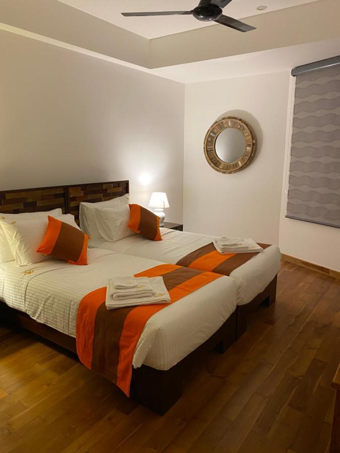Appartement Luxury Penthouse, Nilaveli à Trincomalee Extérieur photo
